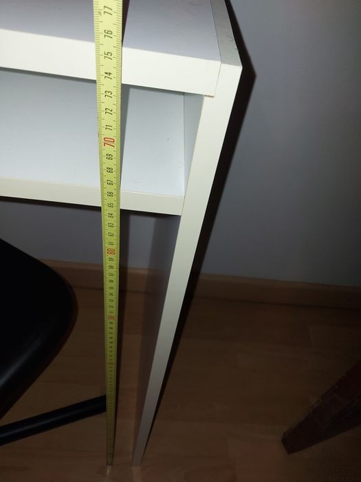 Secretária / mesa com cadeira