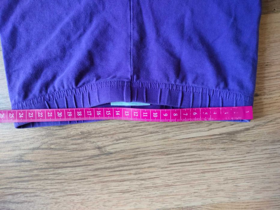 Krótkie legginsy spodenki Coccodrillo 128 cm