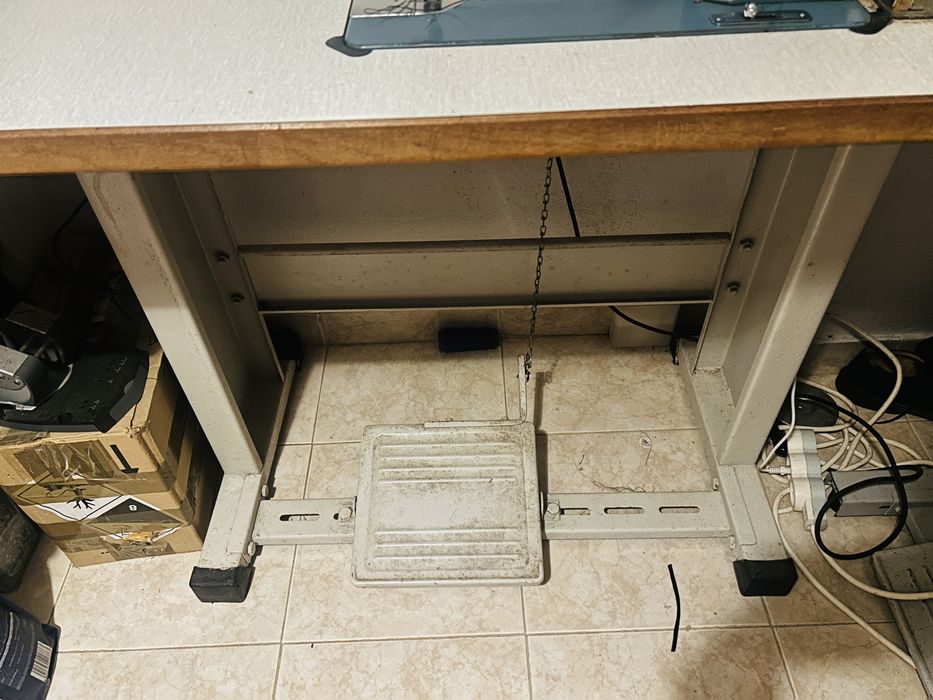 Vendo maquina semi industrial singe