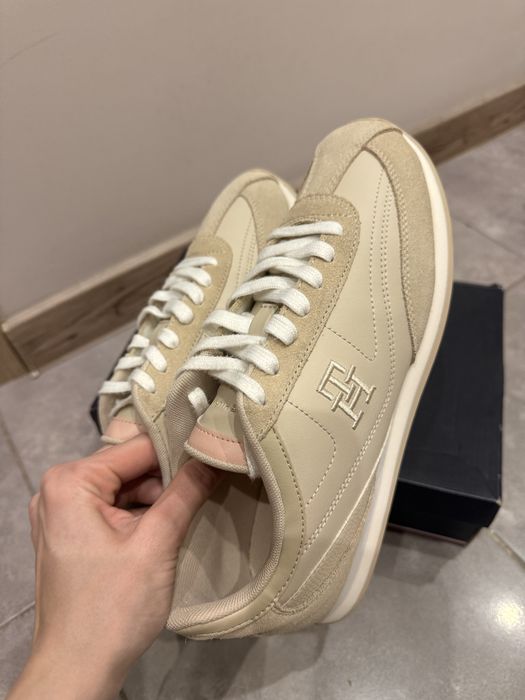 Кросівки кеди Tommy Hilfiger 40 розмір