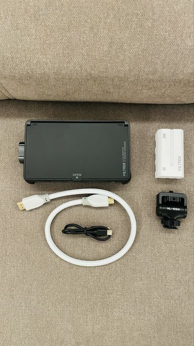Monitor camera Viltrox DC-550 5.5”
