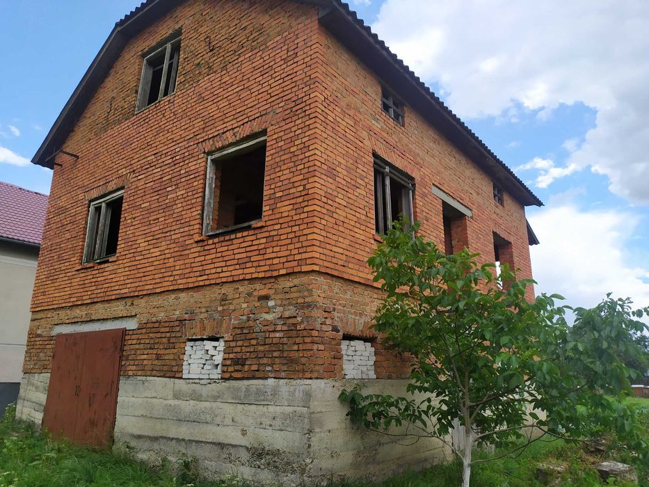 Незавершене будівництво