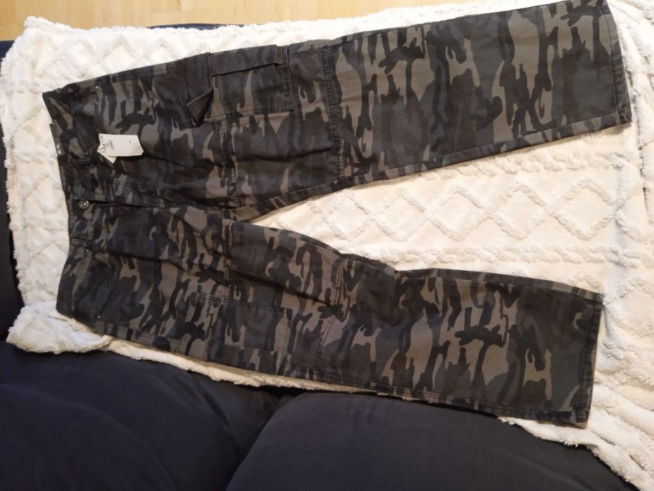 Spodnie męskie moro.