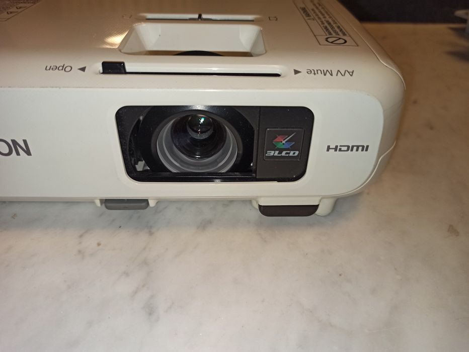Projektor Epson EB-X18 3LCD 3000ANSI
