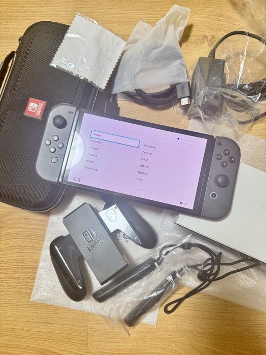 Игровая консоль Nintendo Switch Oled