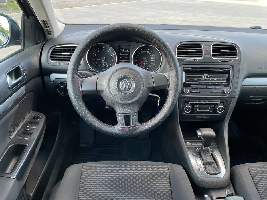 Vw Golf 6  TSI 2010 г.в. автомат