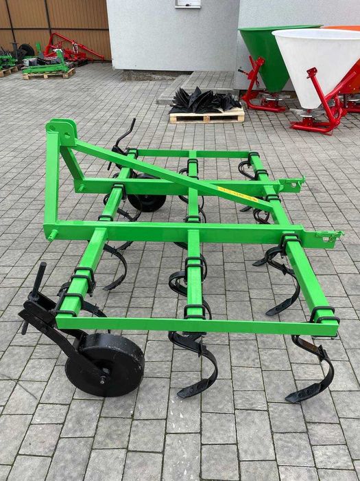 Культиватор суцілього обробітку грунту 3-рядний 1.80м BOMET