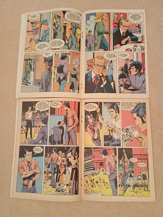 Kapitan Żbik Nocna wizyta kompletna seria 1-4. Pierwsze wydanie.