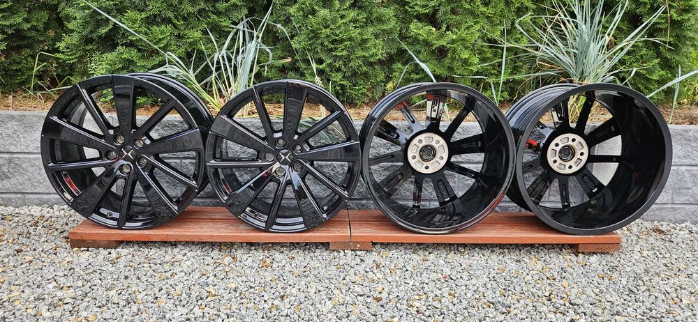 VOLVO - PolestarEngineered  - felgi 19"