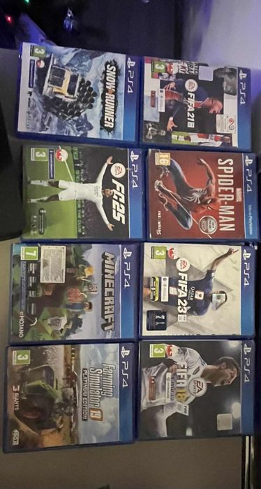 PlayStation 4 + 2 pady 1(nowy) + 8gier