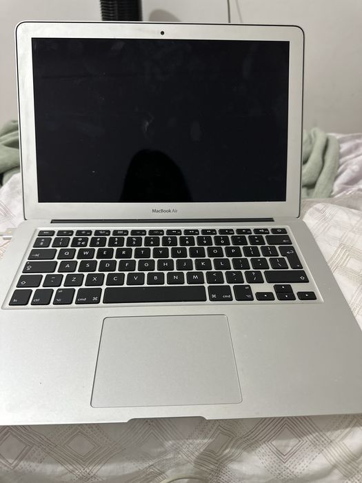 MacBook Air 13-inch