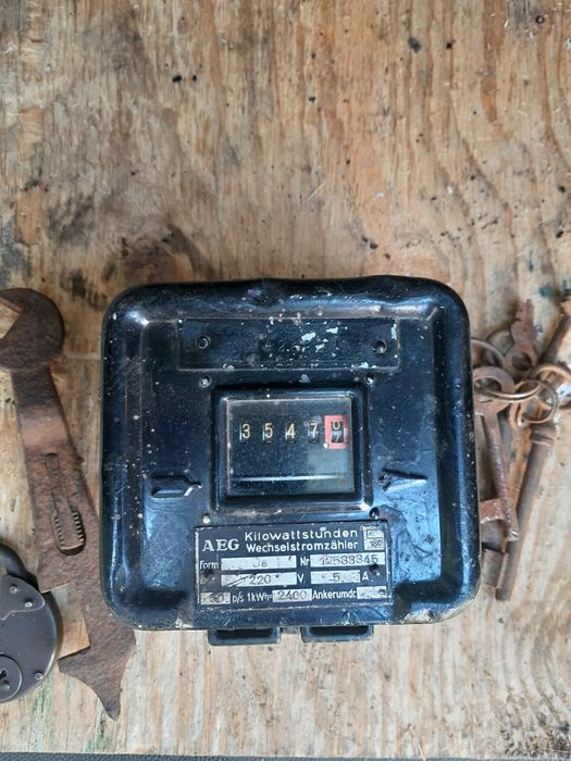 Stary licznik prądu lata 40