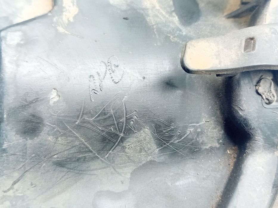 Ótica / farol direita AUDI A4 (8E2, B6)