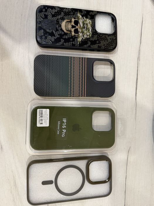 Чохли для Iphone 16 pro