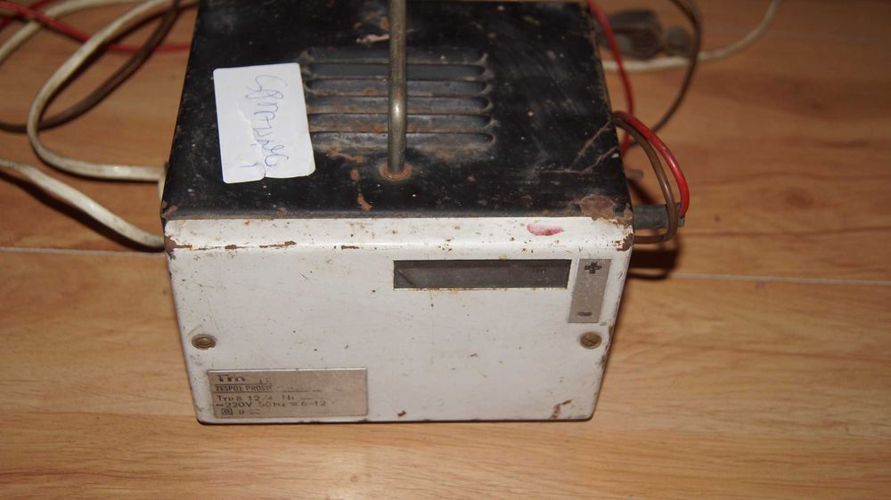 Zespól prostownikowy bezpieczny PN74 12V 6-12A PRL sprawny