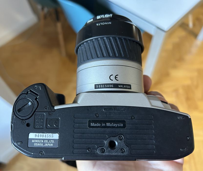 Máquina Minolta Dynax 404si (Reflex 35mm) em óptimo estado