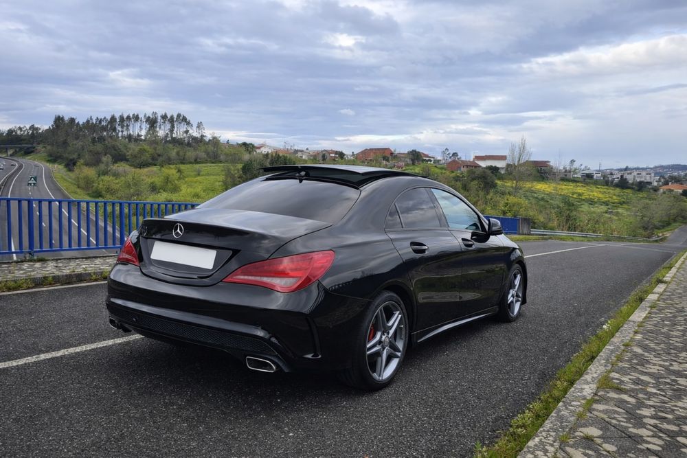 Mercedes-Benz CLA 220 AMG Aceito Retoma
