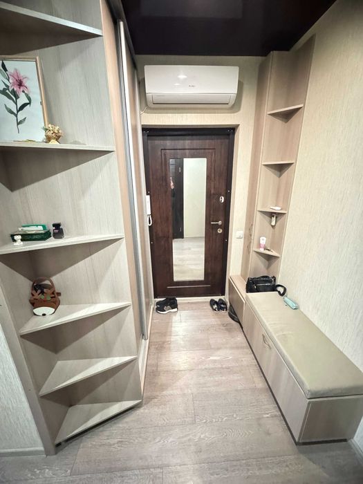 Продам 2-х квартиру с ремонтом ЖК Мира-1, метро ХТЗ,  Масельского