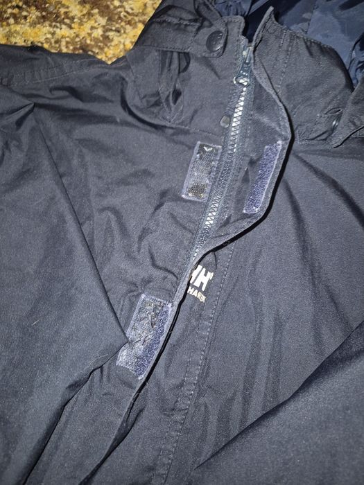 Осенняя ветровка Helly Hansen