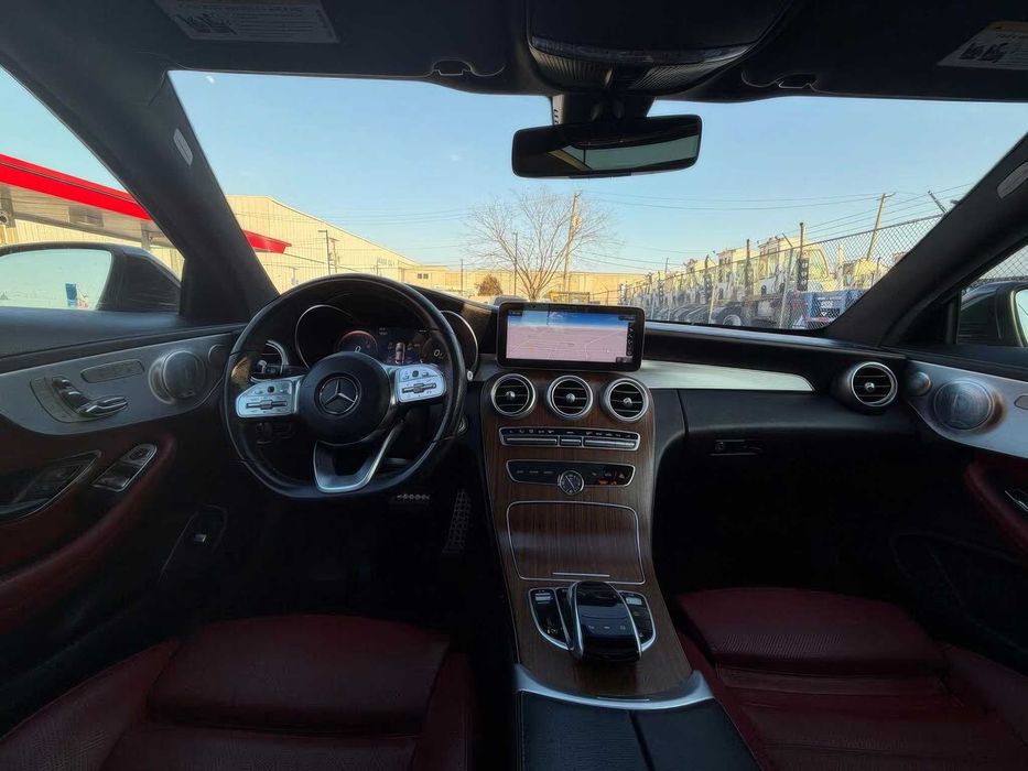 Mercedes-Benz C-Class C 300      2019