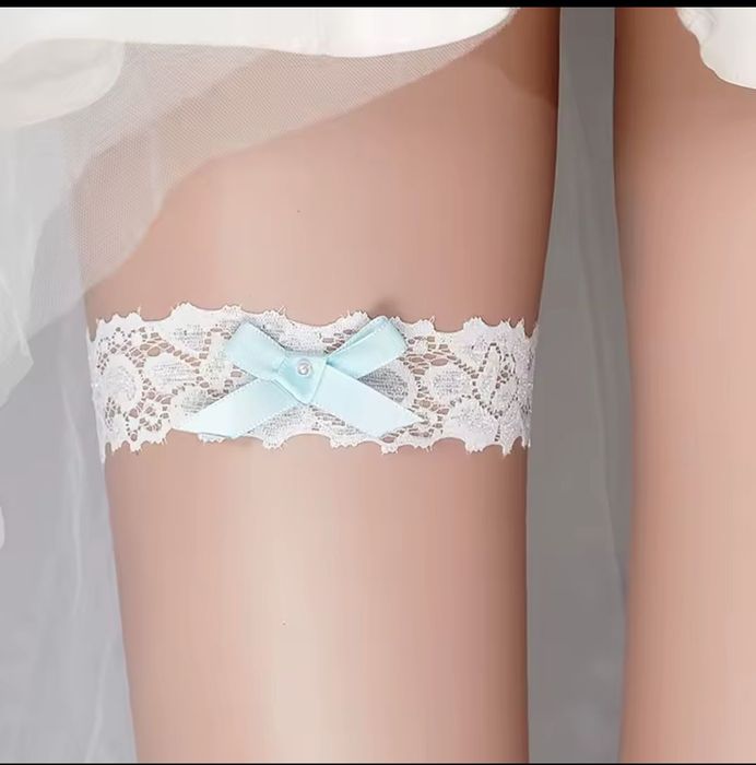 Свадебные аксессуары для невесты: подвязка и лента Bride To Be