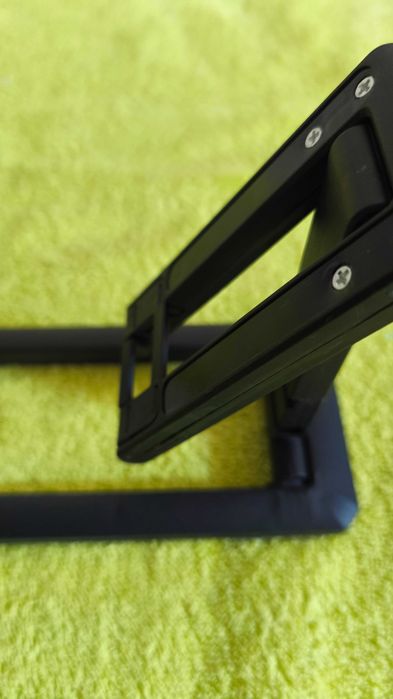 Suporte Dobrável Universal para Telemóvel & Tablet!