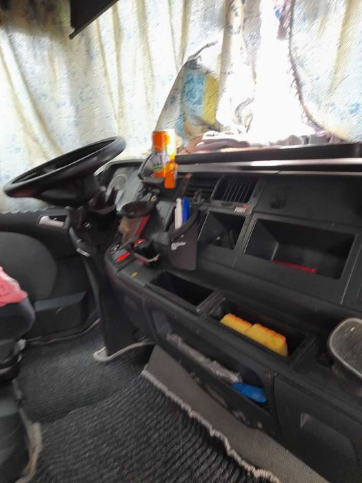 Тягач MAN TGA 18.430