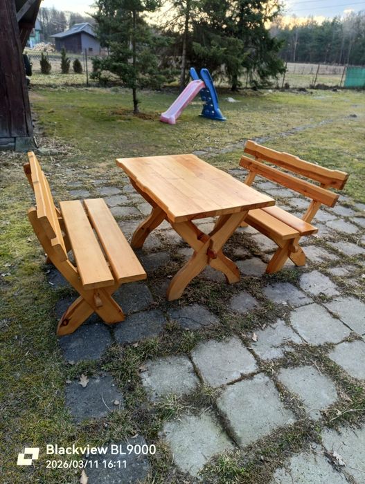 Zestaw stół,ławki ,masywne 10 kompl