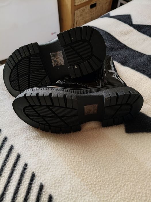 Vendo botas criança n. 27