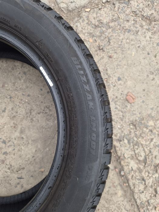 Шини всесезонні 205/55/r16, Goodyear Vector 4Seasons.