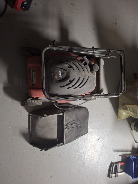 Kosiarka spalinowa Budget BBM 46 OHV - do naprawy