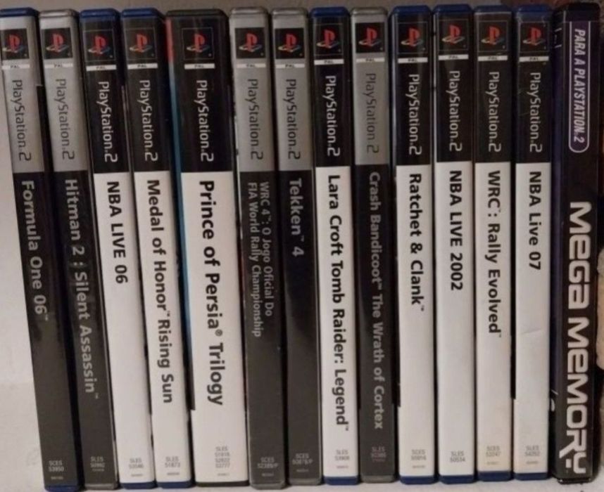 PS2 em óptimo estado com 12 jogos e mais extras