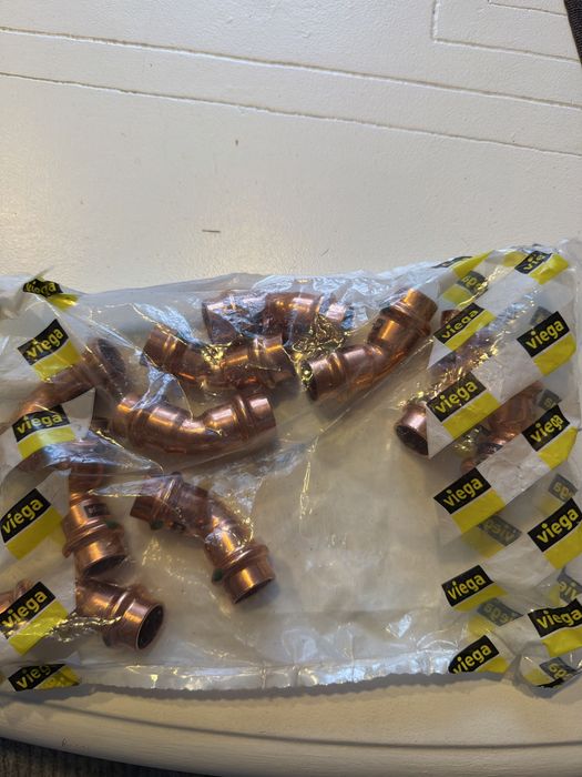 Kształtki viega -nowe 15 paczek po 10 szt.