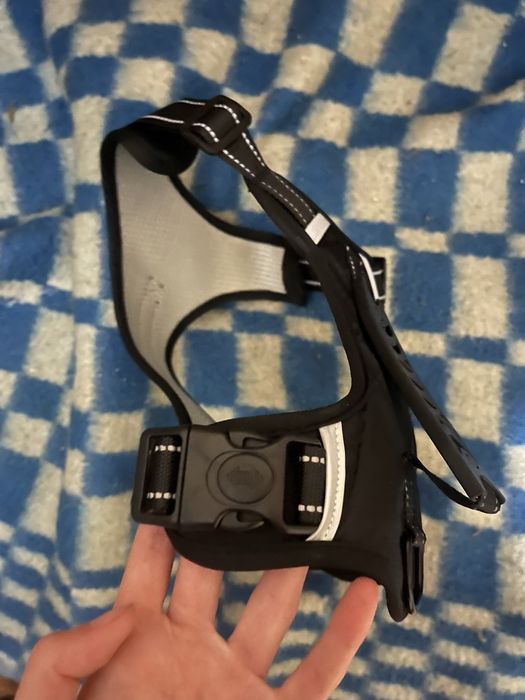 Шлейка для собак , зі світловідбиваючими вставками розмір L