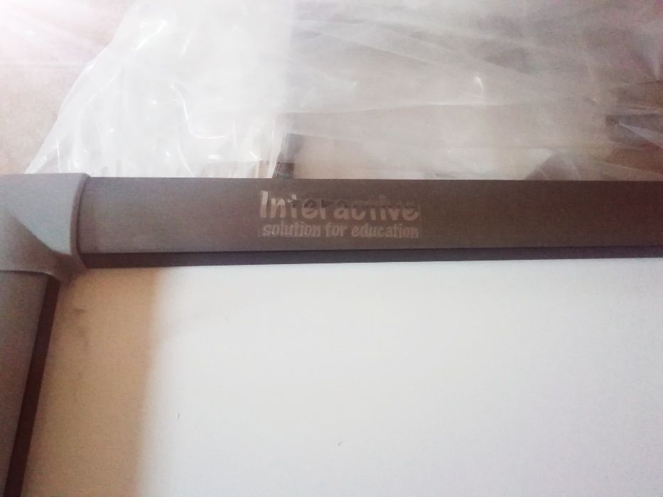 Tablica interaktywna iBoard 57