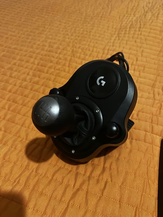 Volante logitech g29 + shifter