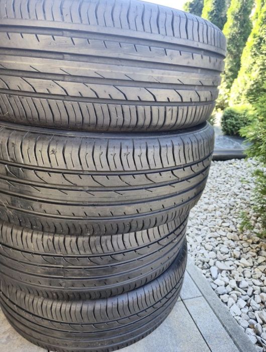 Opony Continental  215 55 18