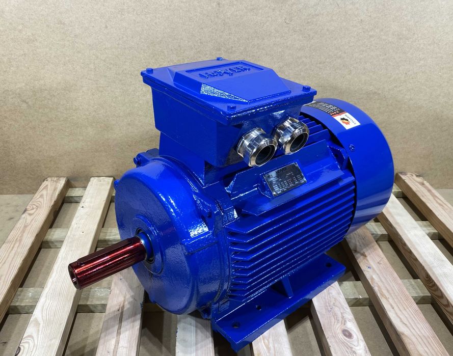 silnik elektryczny 18,5kW 2930obr. 3fazowy IE2