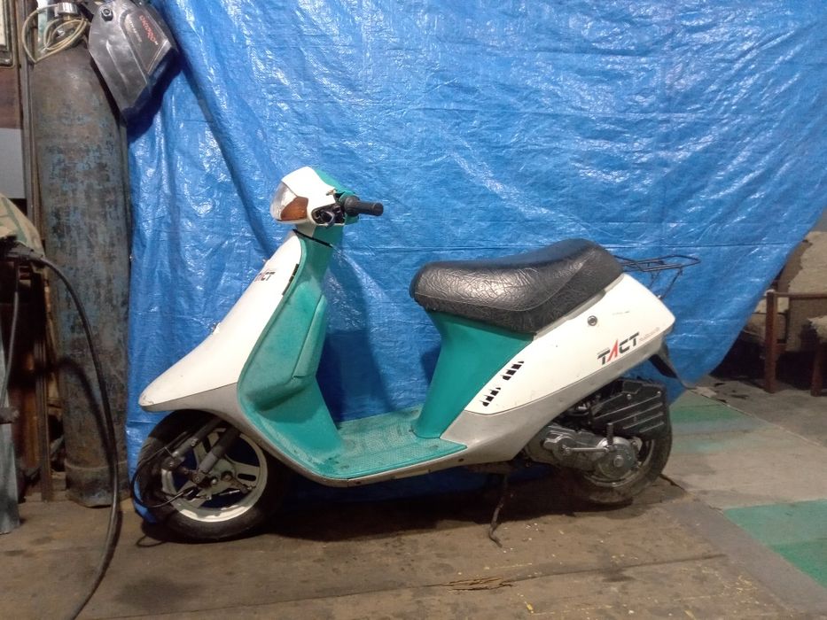 Продам скутер Honda