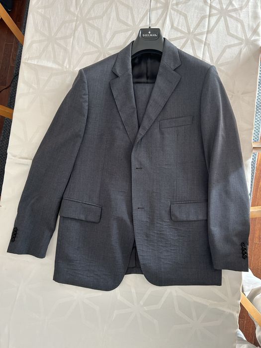 Vendo fato cinzento Dielmar