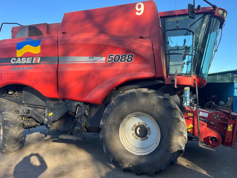 комбайни зернозбиральні CASE 5088