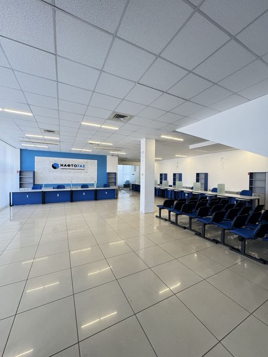 Оренда приміщення, 180 м.кв, меблі, ремонт, вільне планування, центр