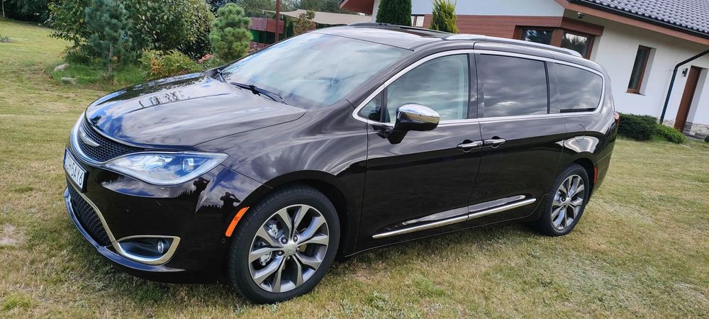 Chrysler Pacifica