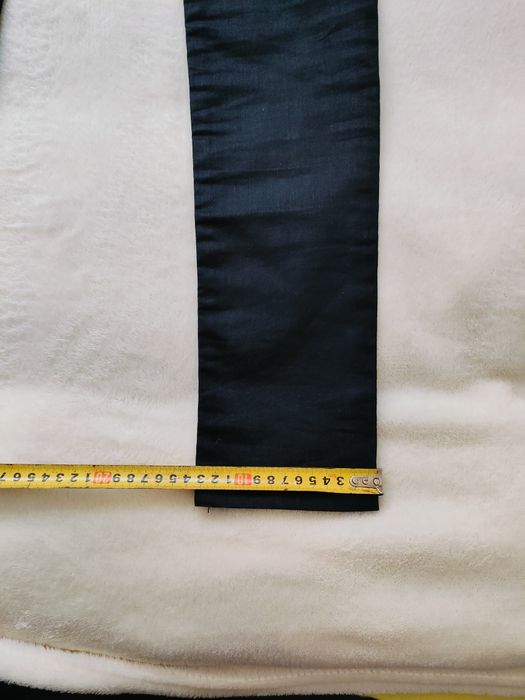czarne, woskowane spodnie damskie marki Cross Jeans