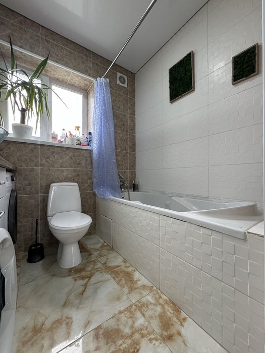 Продаж гарного сучасного будинку для вашої сімї