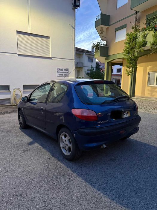 Peugeot 206 1.1 XR ano 2000 — photo 2