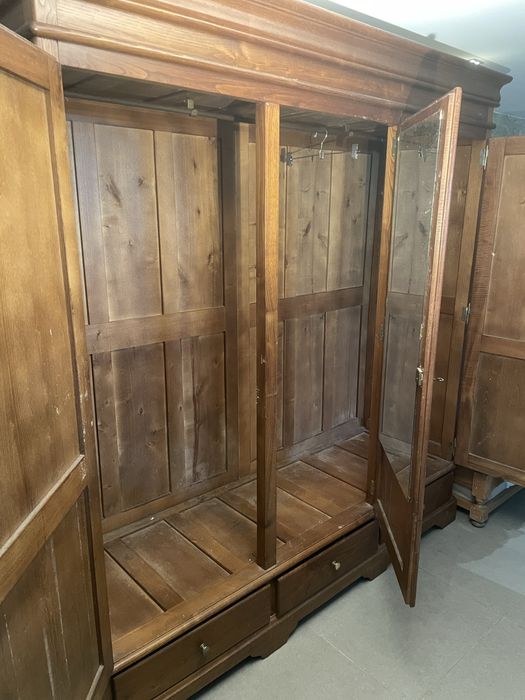 Guarda Fatos 3 Portas + 3 Gavetas