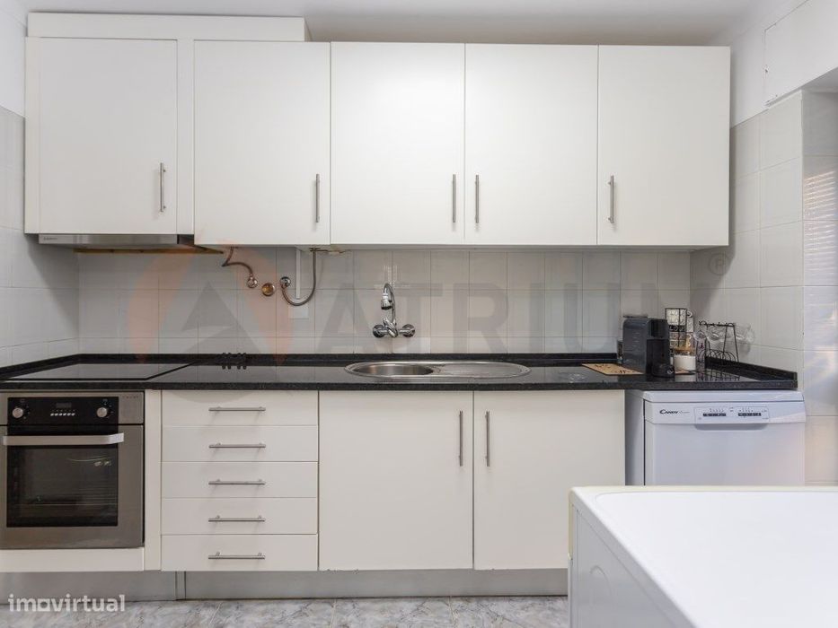 Harmonioso Apartamento com arrecadação
