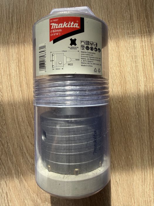 Otwornica Makita D-74027  82mm do betonu