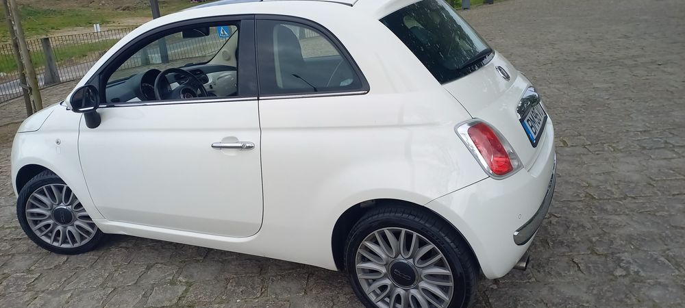 Fiat 500 edição especial 90 anos